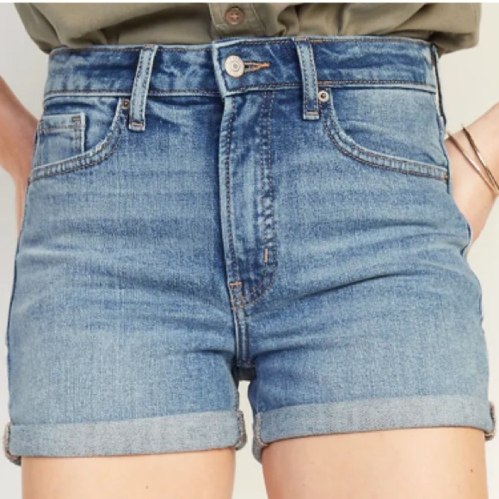 Old Navy Boyfriend Jean Shorts